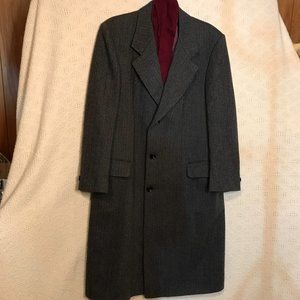 Men's Herringbone Wool Coat - Size Medium